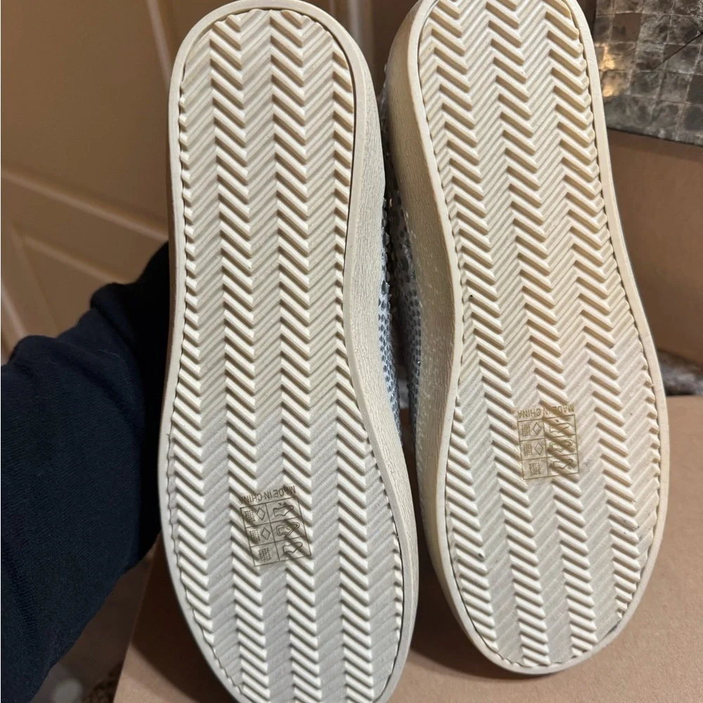 Mi.iM Women's Rhinestone Sneakers NEW 7 - Picture 9 of 12